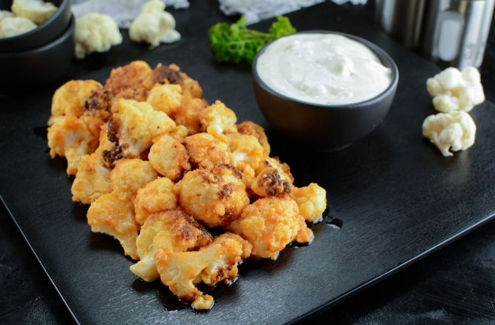 Cauliflower Bites with Garlic Yogurt