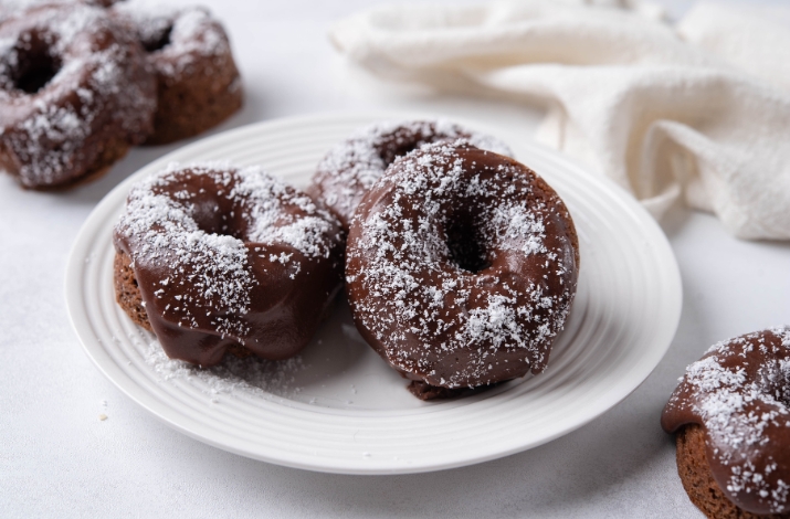 Almond Delight Protein Donuts